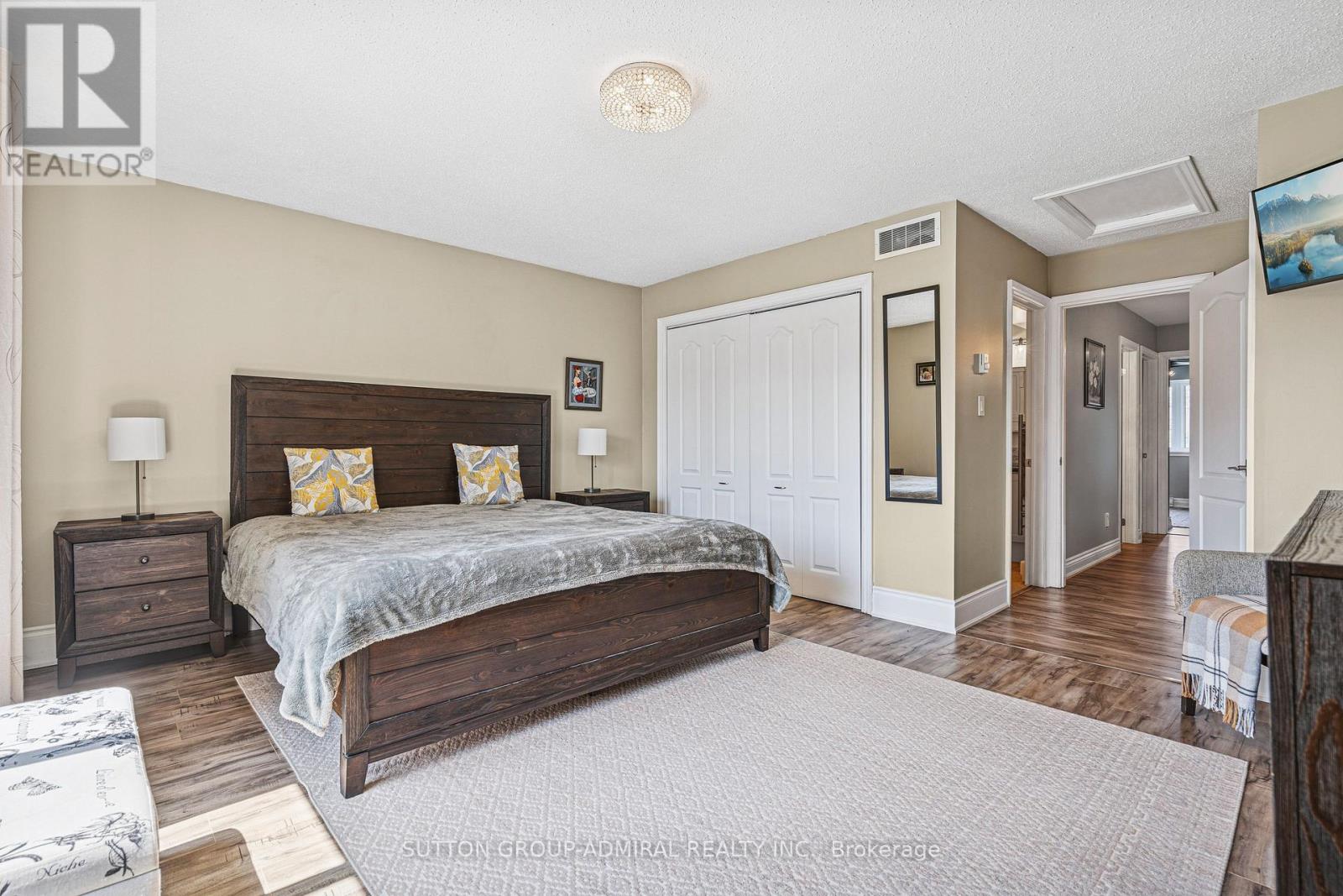 Photo 2 of 35 21 Laguna Parkway, Ramara ON