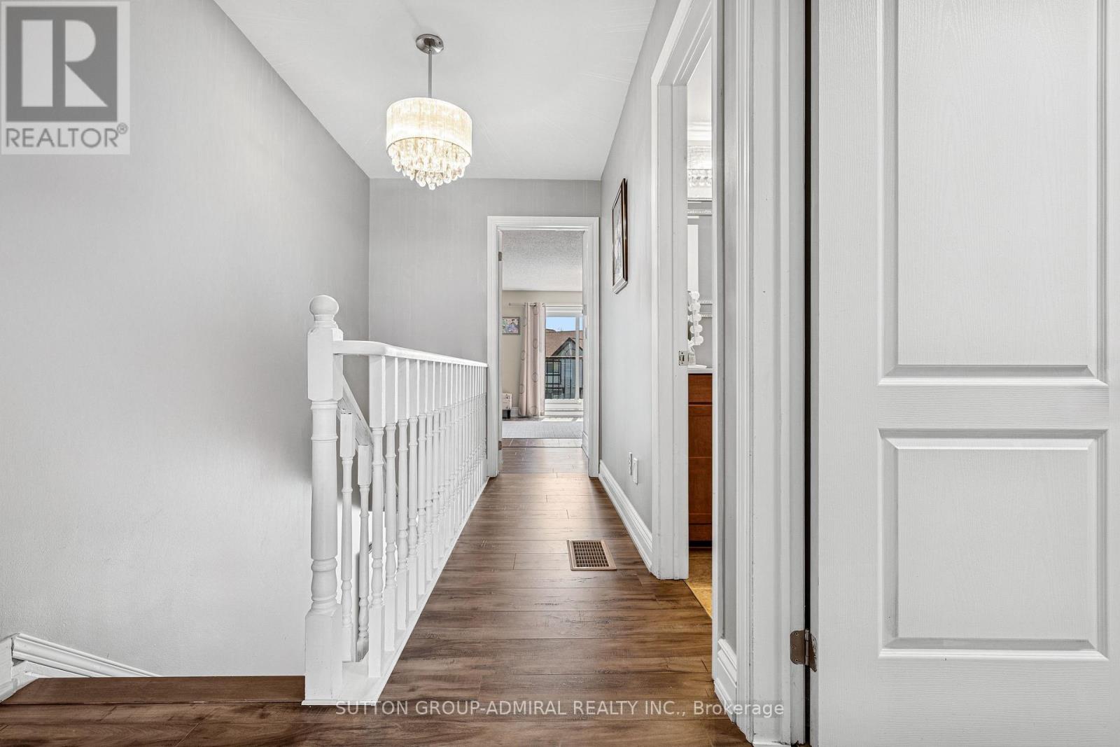 Photo 30 of 35 21 Laguna Parkway, Ramara ON