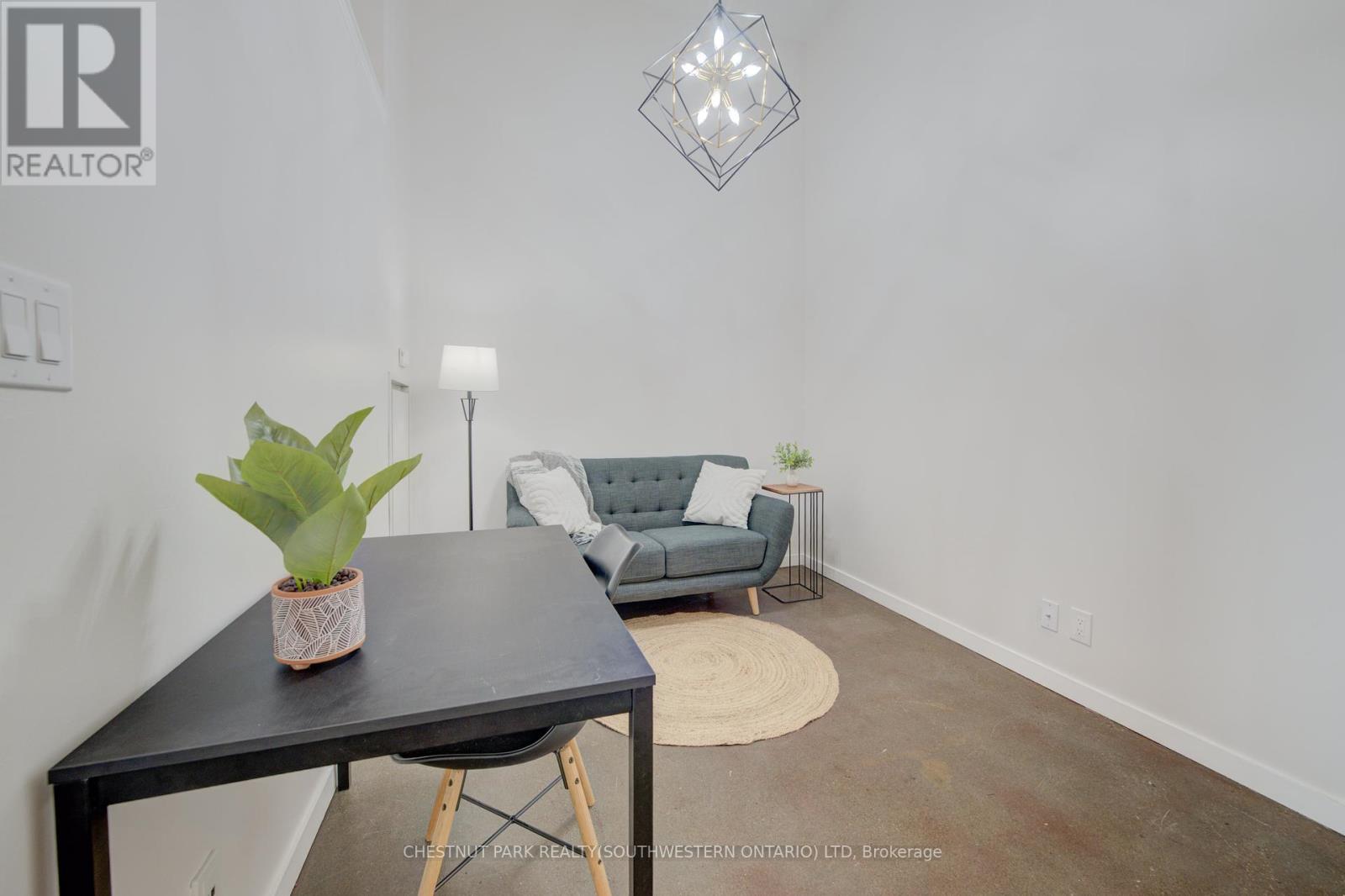 Photo 26 of 524 404 King Street W, Kitchener ON