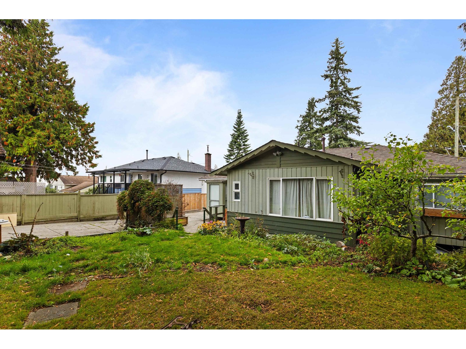 Photo 21 of 11564 97 Avenue, Surrey BC