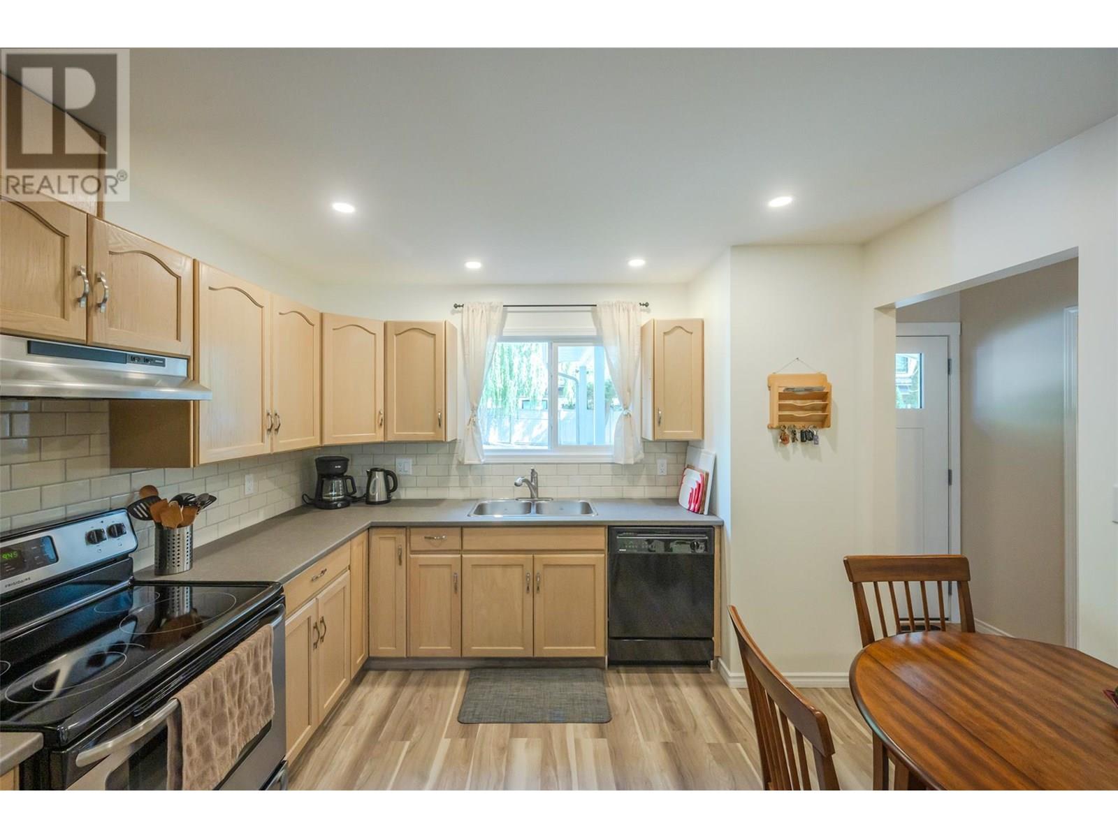 3315 WILSON Street Unit# 122, Penticton