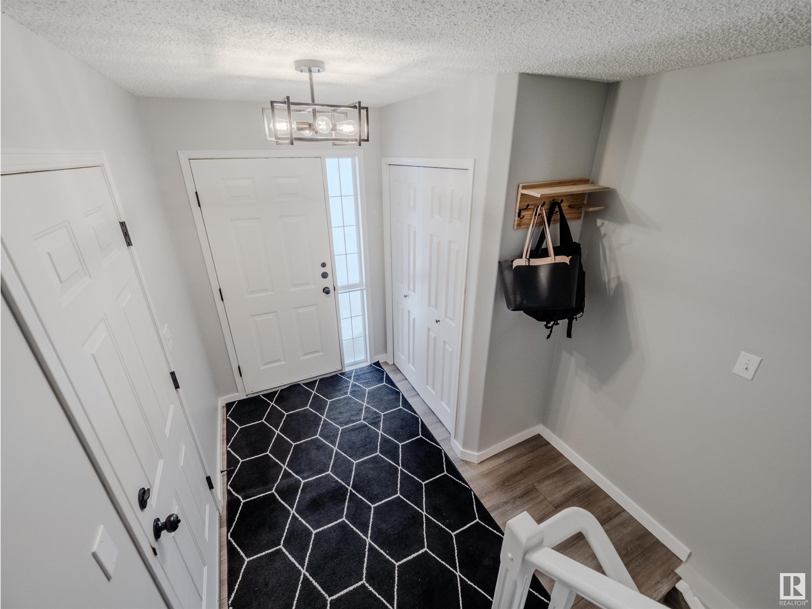 Photo 40 of 18 64 Blackburn Sw, Edmonton AB