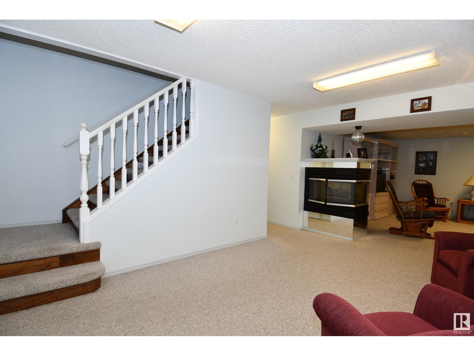 Photo 5 of 117 Lakeside Pl, Leduc AB