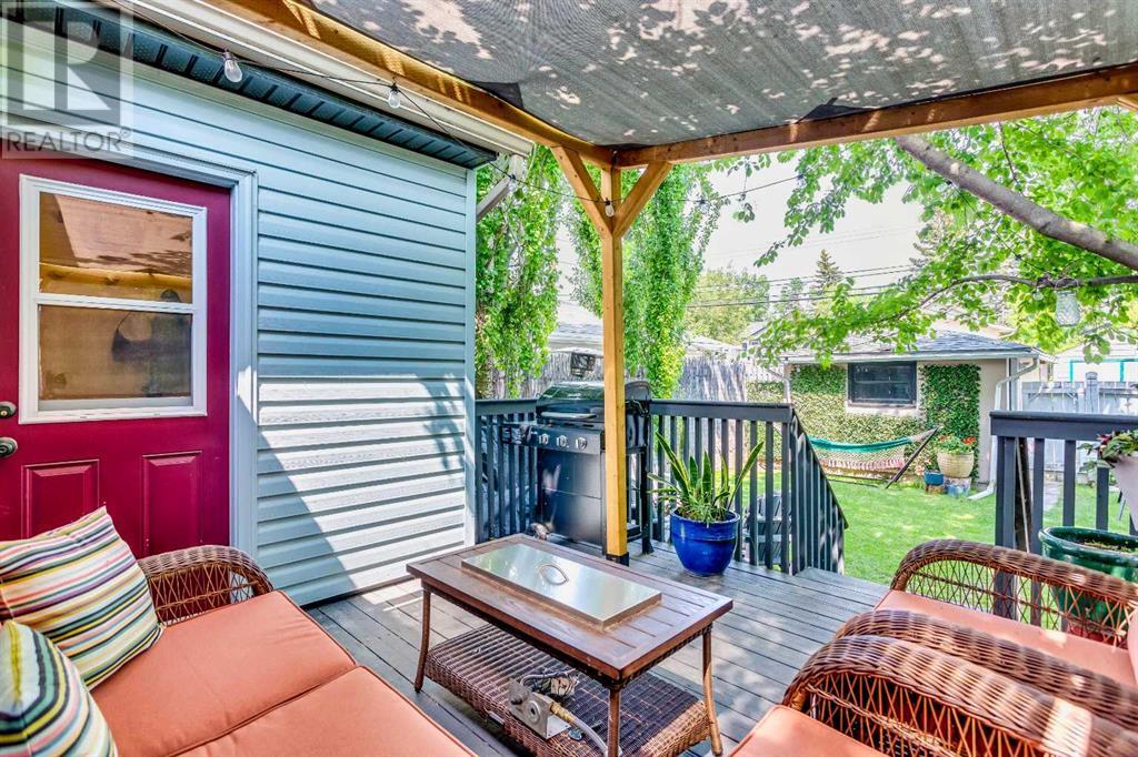 Single Family House for Sale in   Avenue NE Tuxedo Park Calgary 