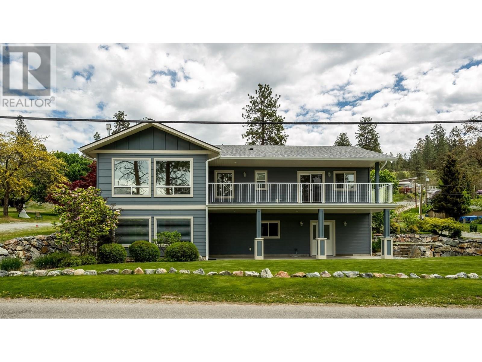 11041 Okanagan Centre Road West, Lake Country