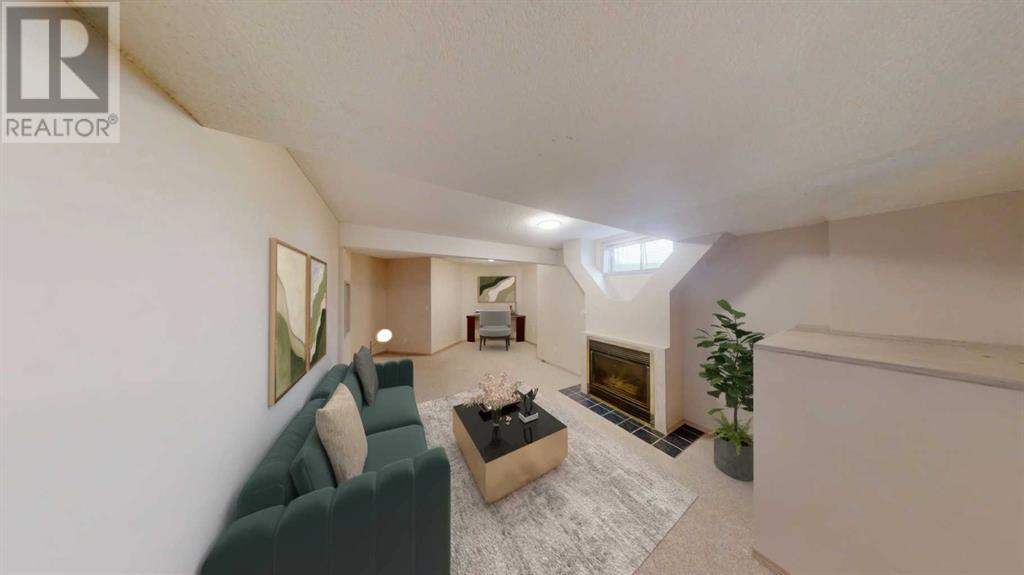 Single Family House for Sale in  Chaparral Drive SE Chaparral Calgary 