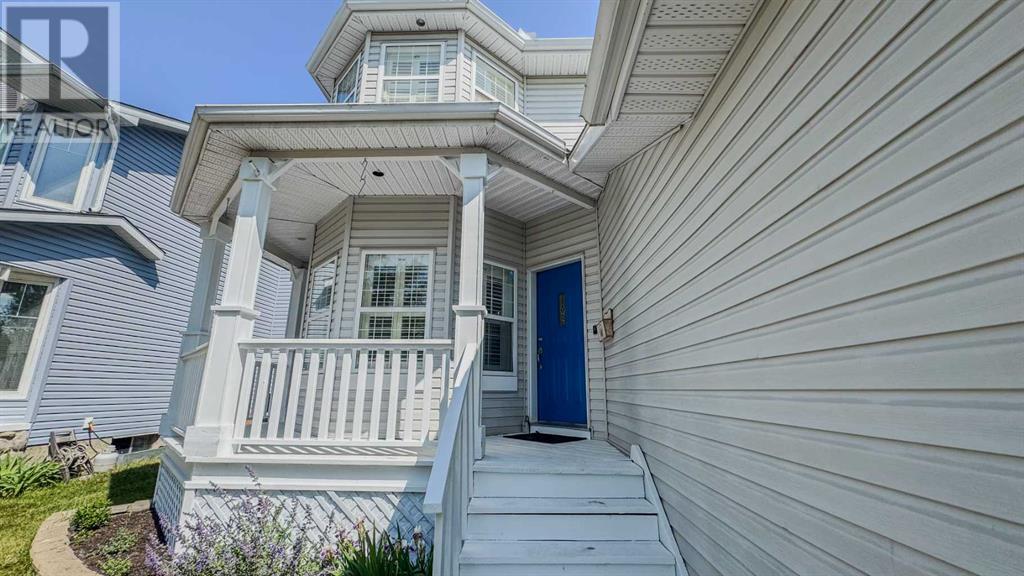 Single Family House for Sale in  Chaparral Drive SE Chaparral Calgary 