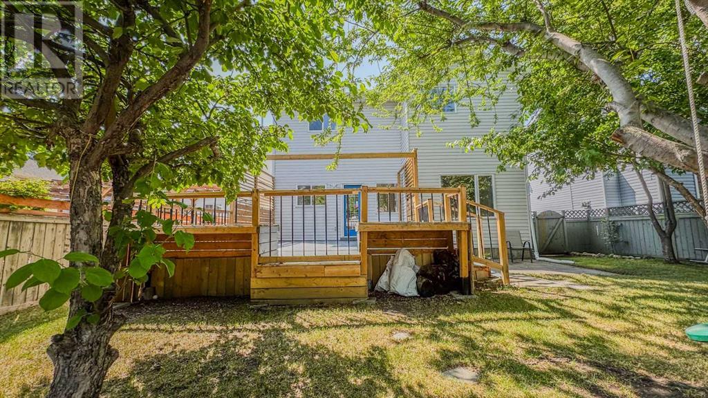 Single Family House for Sale in  Chaparral Drive SE Chaparral Calgary 
