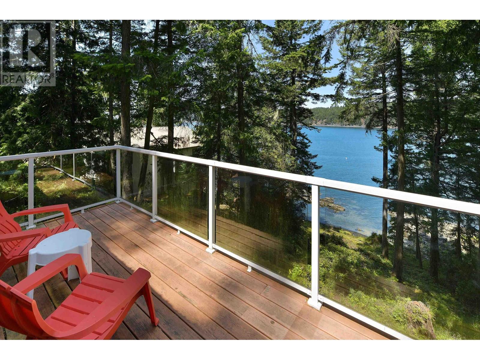 177 MARINERS WAY, Mayne Island
