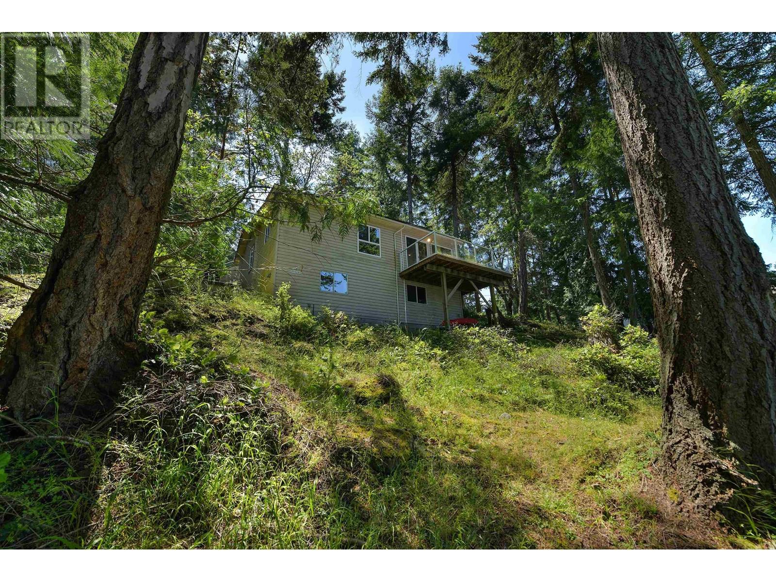 177 MARINERS WAY, Mayne Island