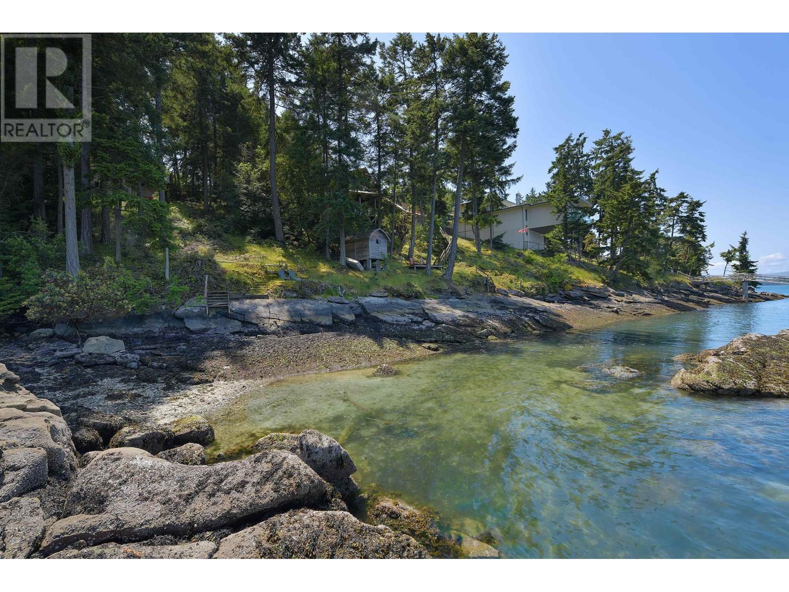 177 MARINERS WAY, Mayne Island