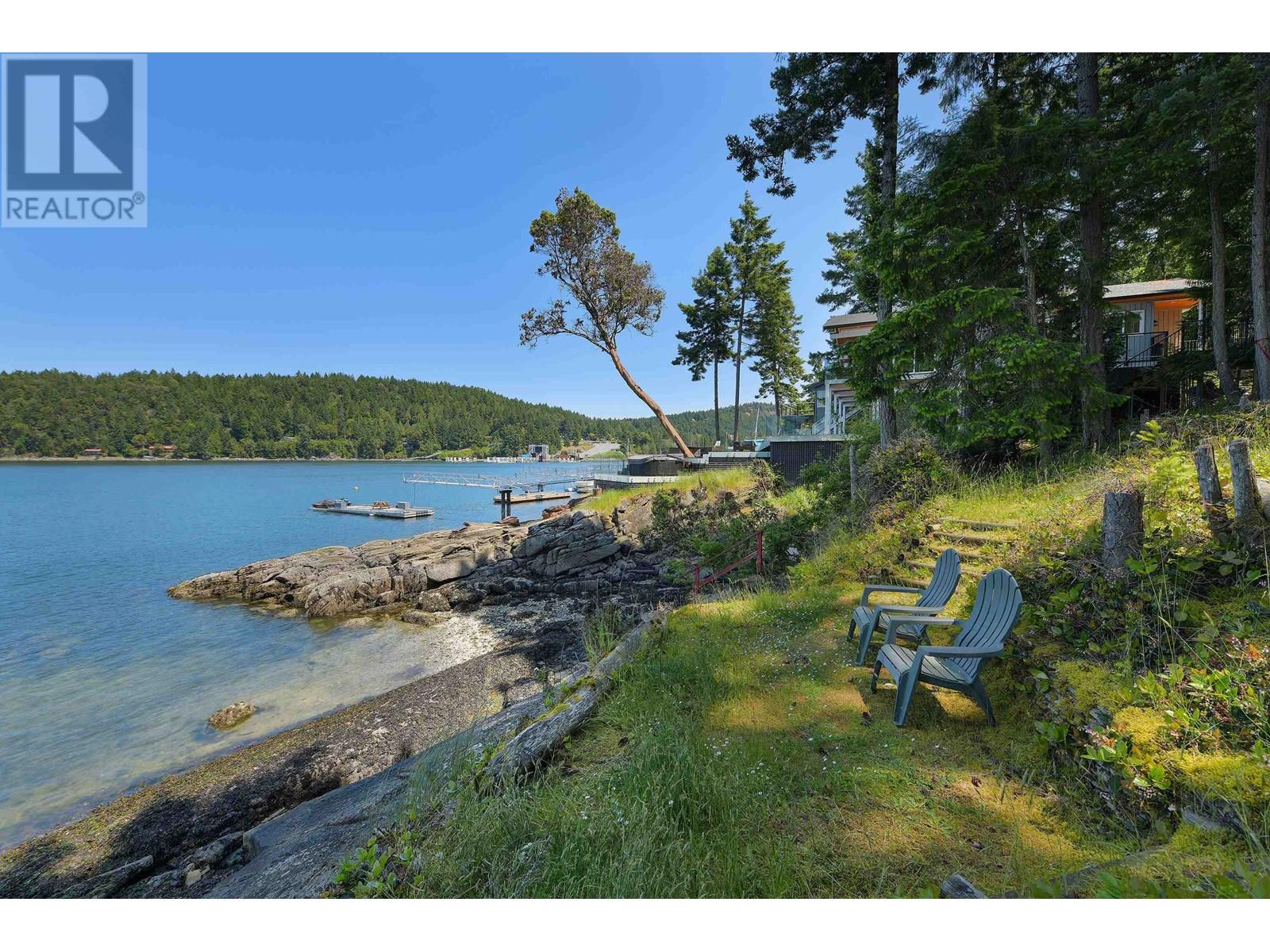 177 MARINERS WAY, Mayne Island