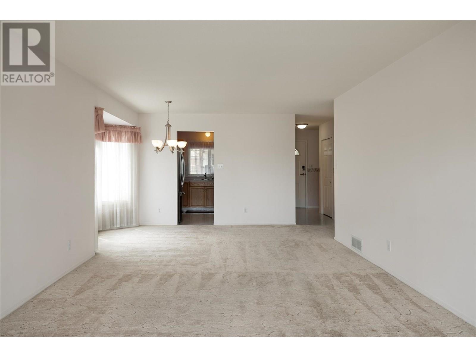 2 3930 20 Street, Vernon