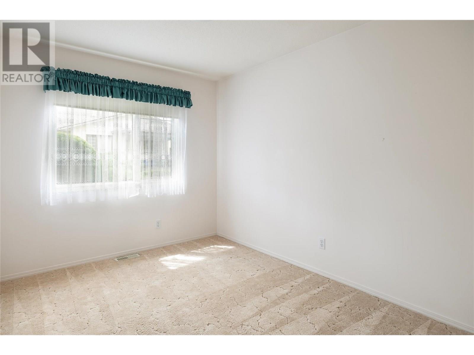 2 3930 20 Street, Vernon