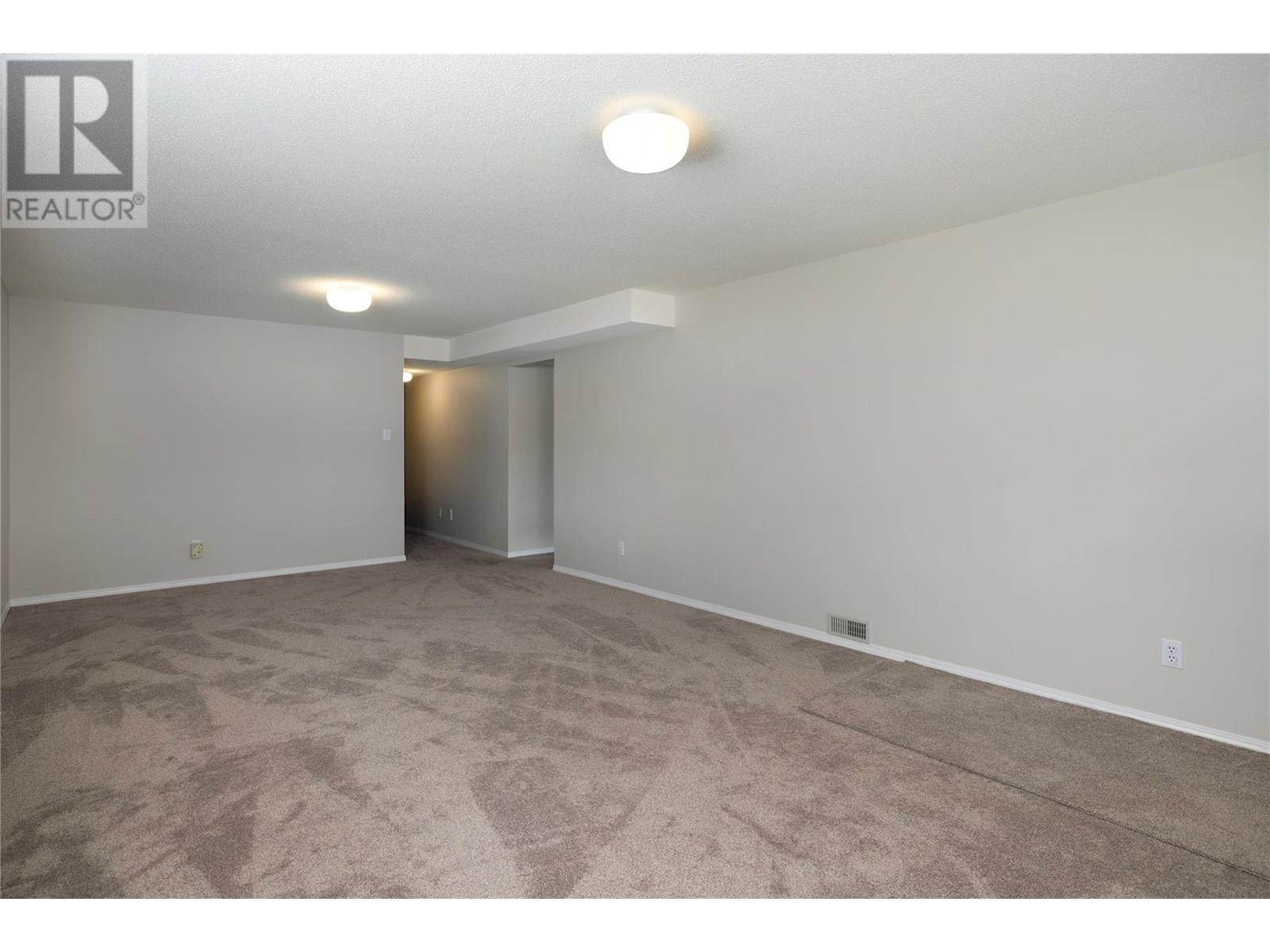 2 3930 20 Street, Vernon