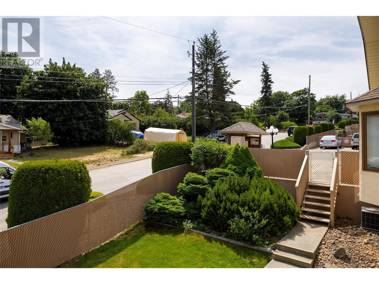 2 3930 20 Street, Vernon