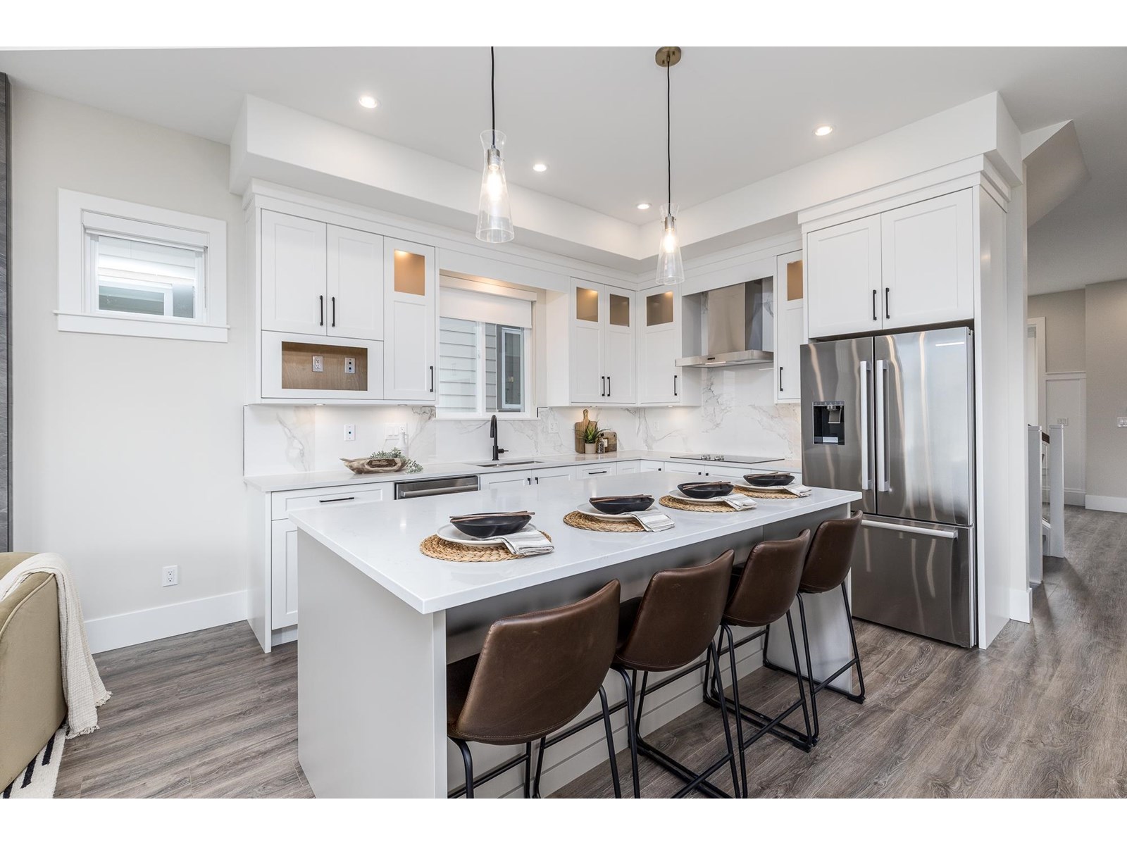 Photo 5 of 16742 20 A Avenue, Surrey BC