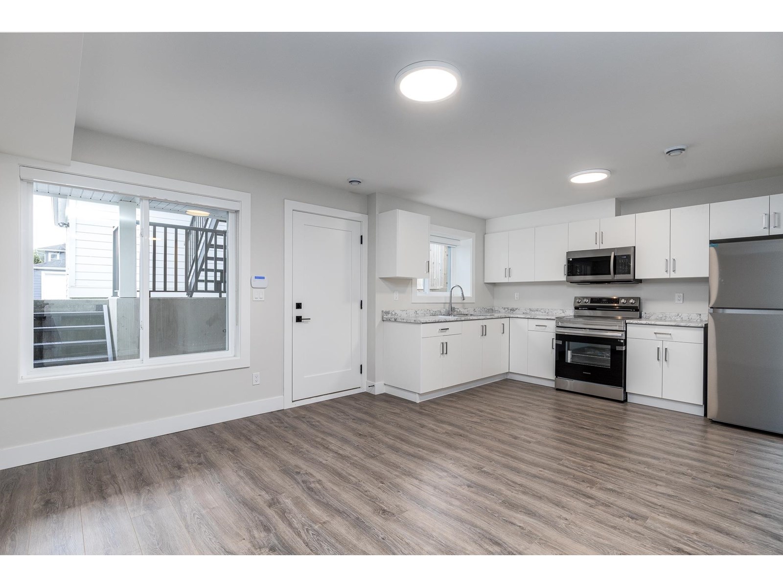 Photo 34 of 16742 20 A Avenue, Surrey BC