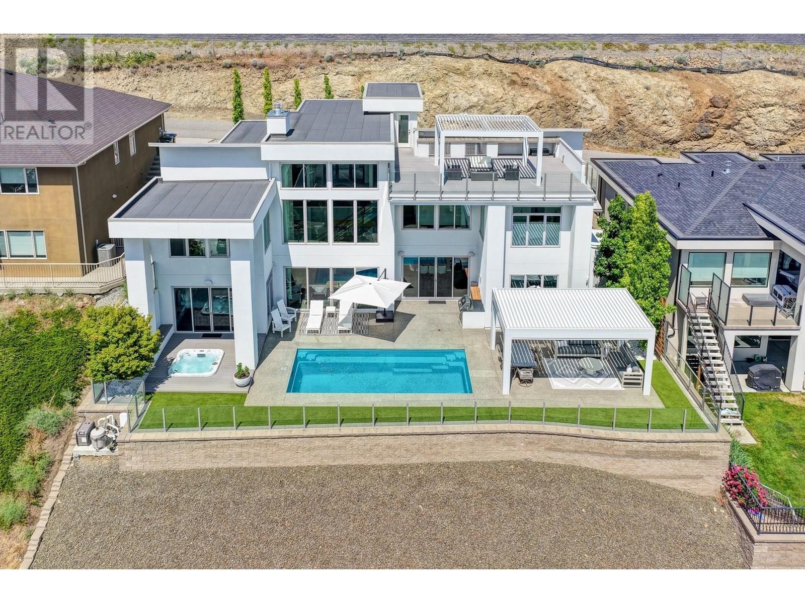  1384 Pinot Noir Drive, West Kelowna