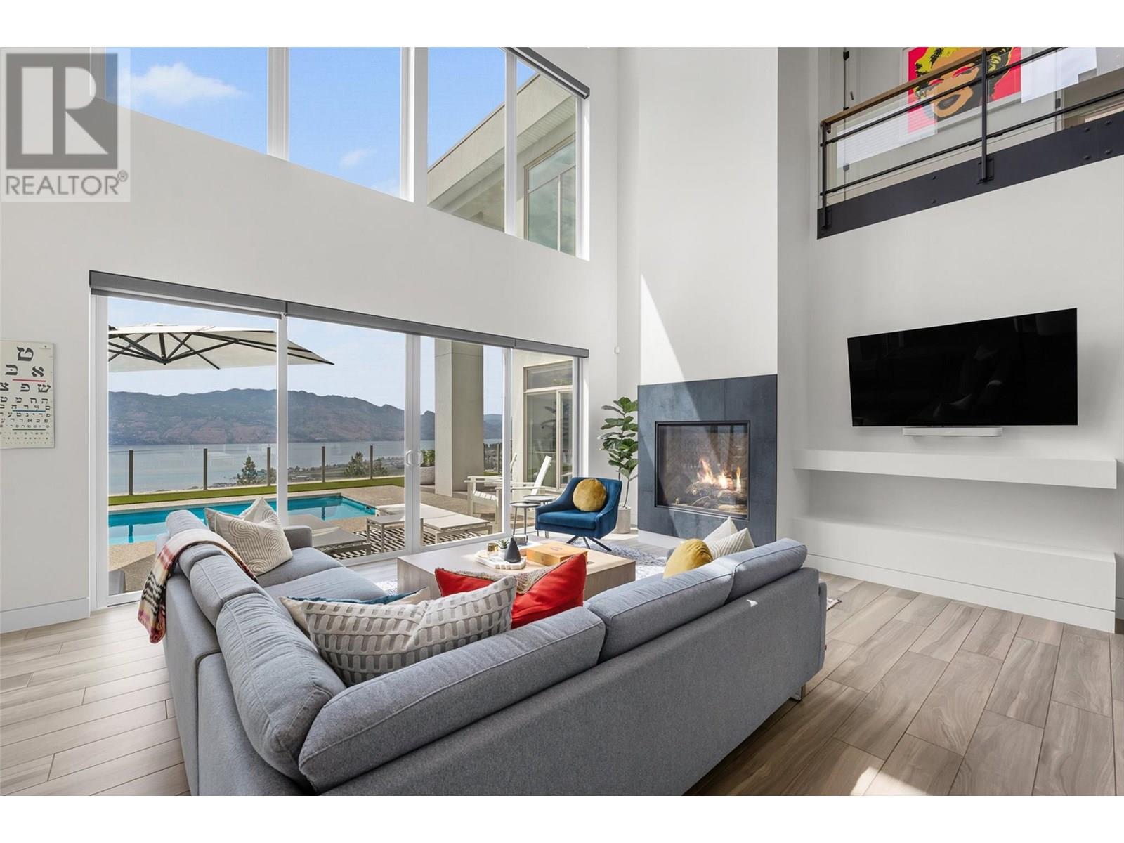  1384 Pinot Noir Drive, West Kelowna