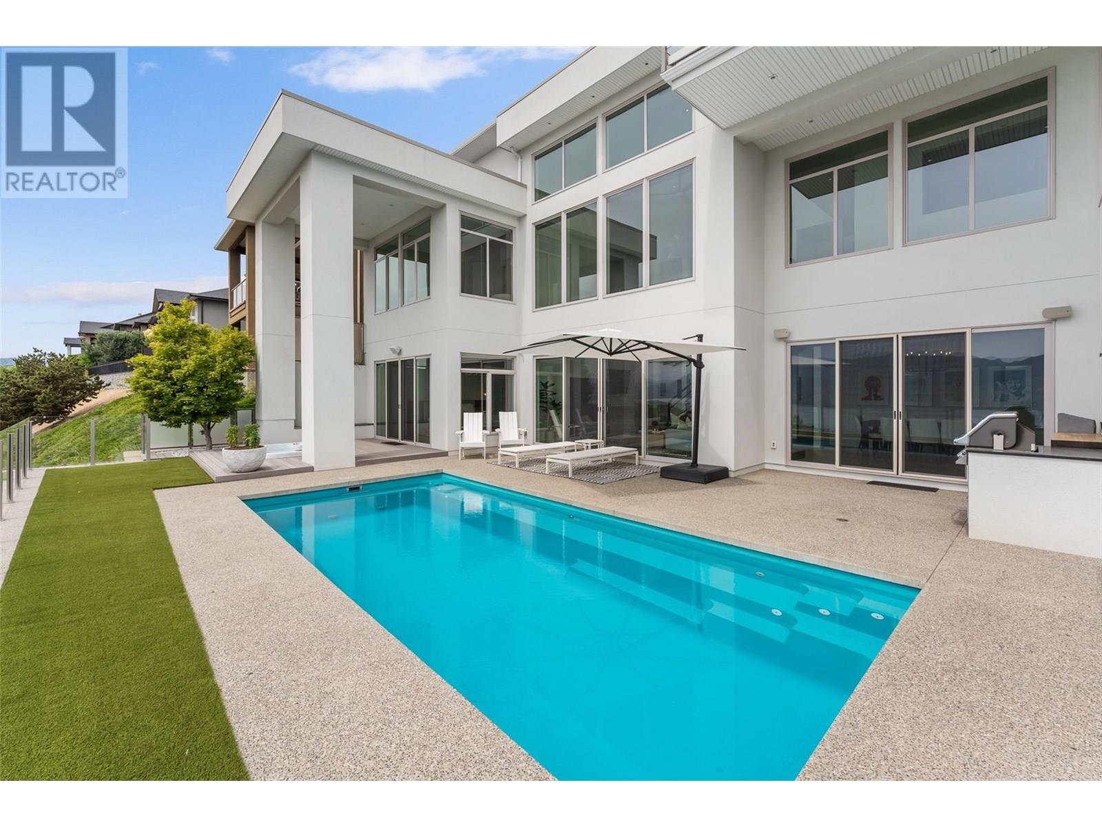  1384 Pinot Noir Drive, West Kelowna