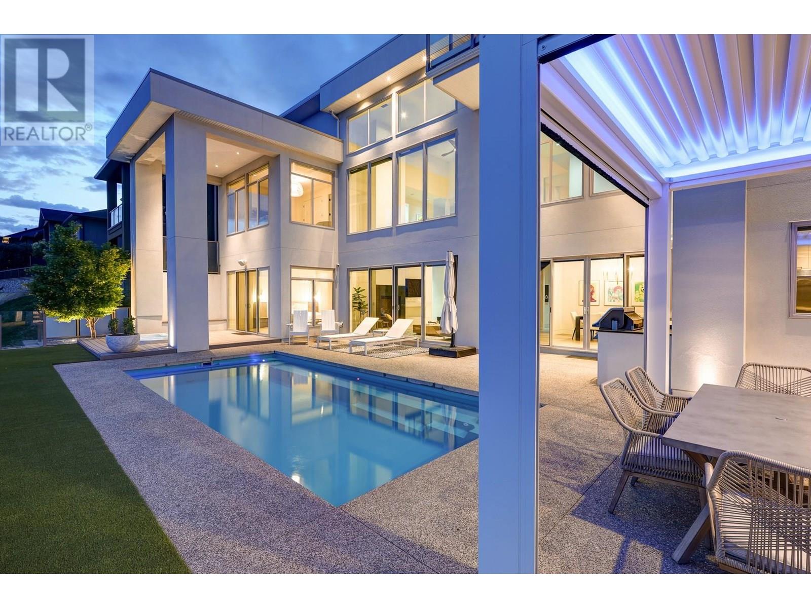  1384 Pinot Noir Drive, West Kelowna
