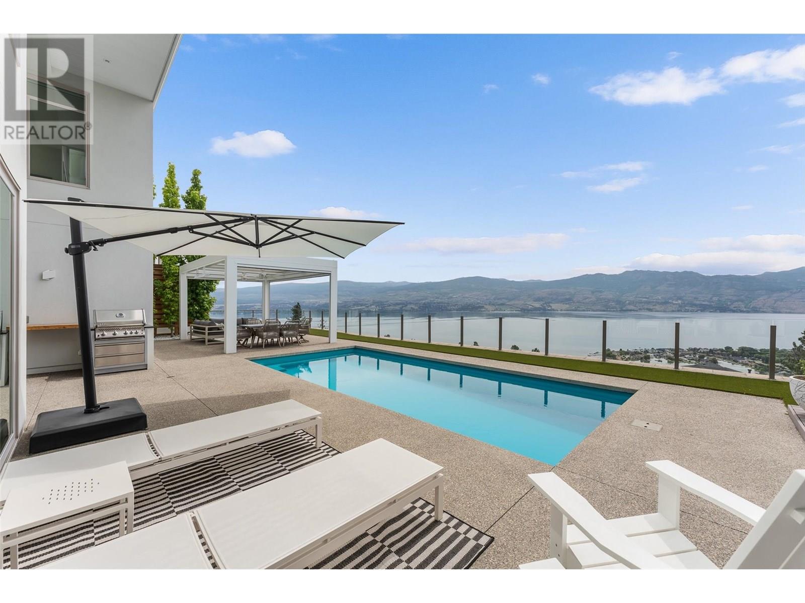  1384 Pinot Noir Drive, West Kelowna