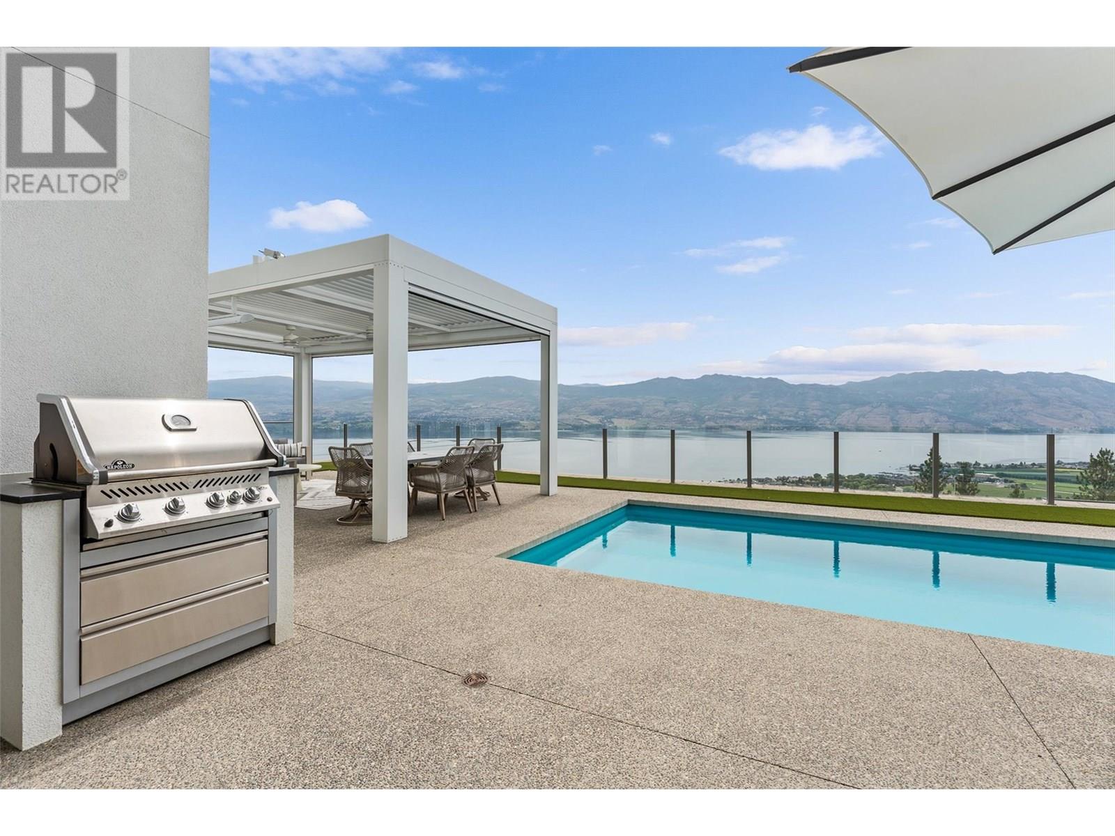  1384 Pinot Noir Drive, West Kelowna