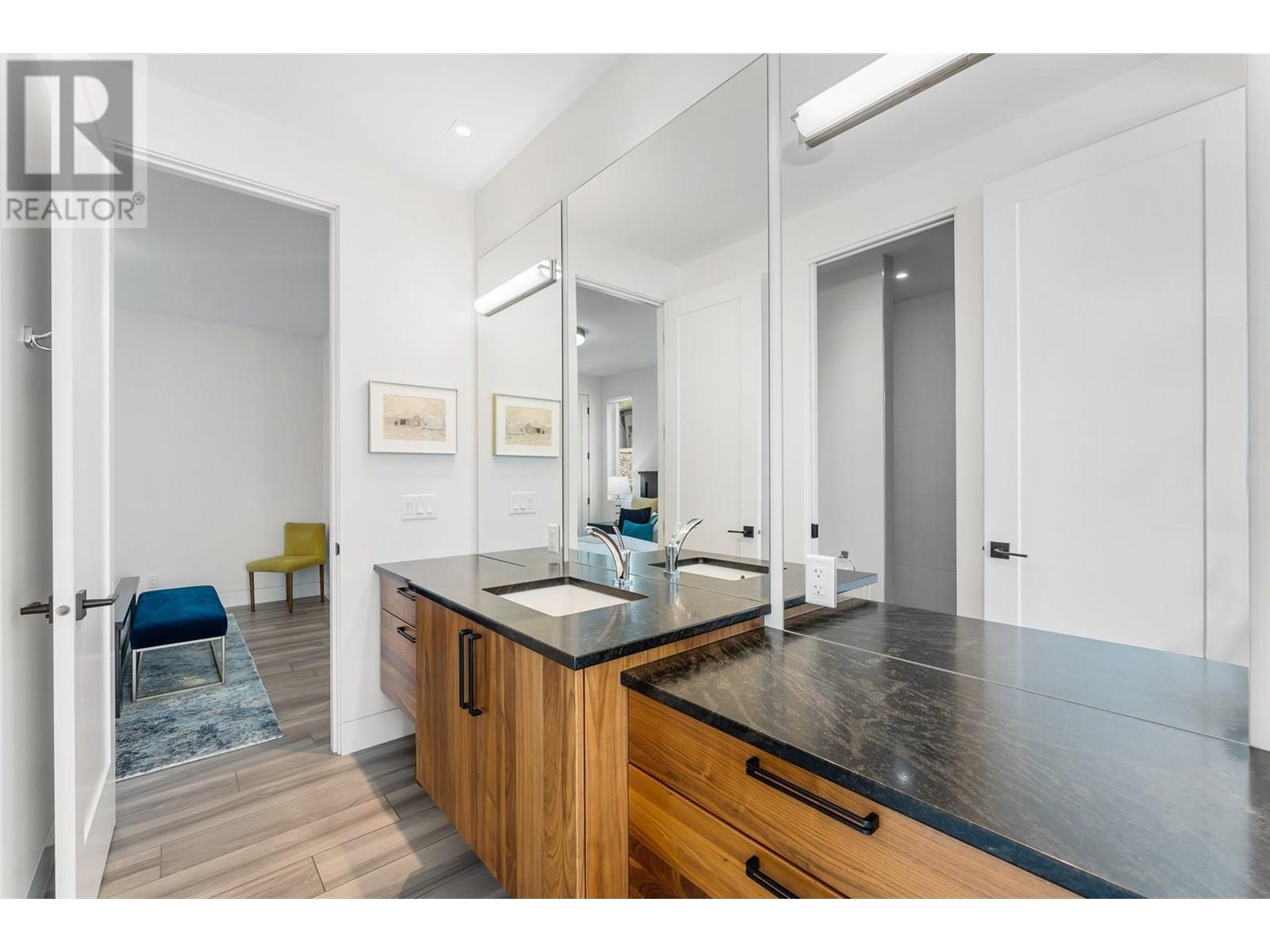  1384 Pinot Noir Drive, West Kelowna