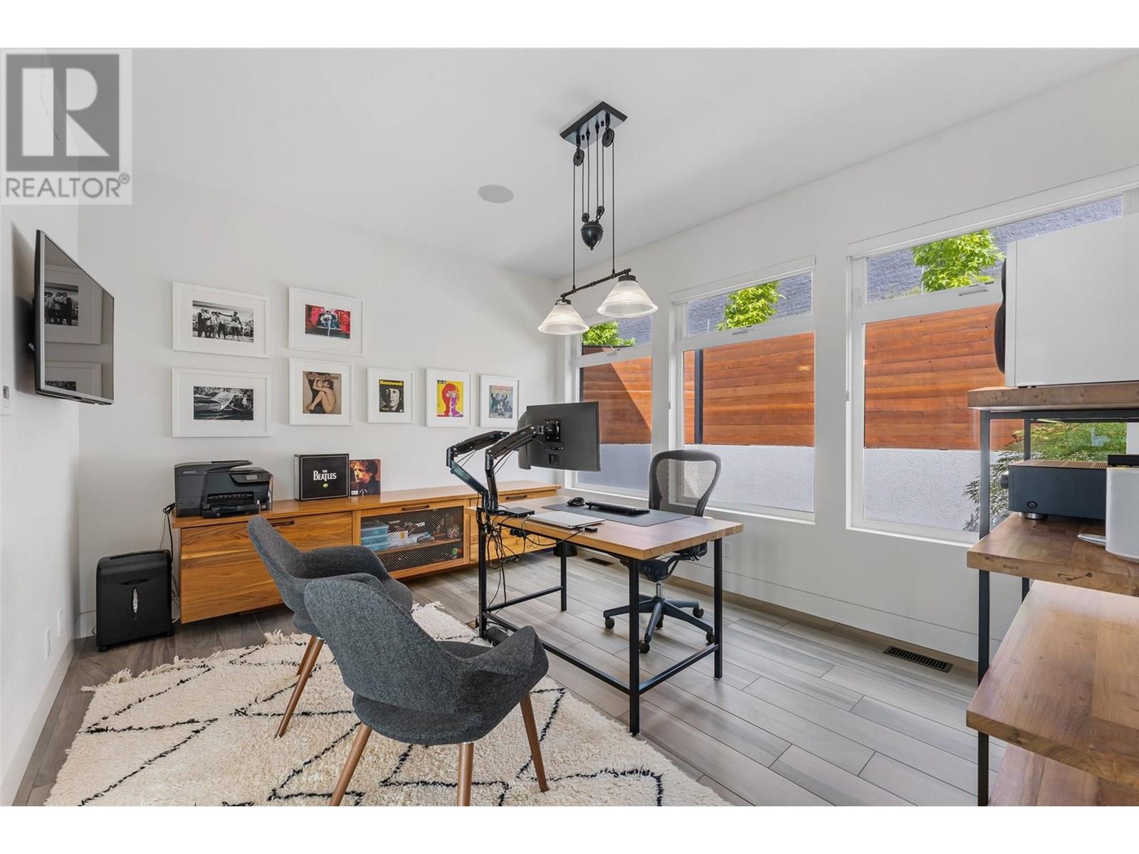  1384 Pinot Noir Drive, West Kelowna