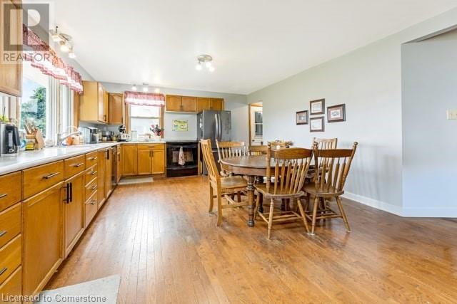 Photo 3 of 1767 Centre Road, Hamilton ON