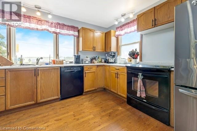 Photo 25 of 1767 Centre Road, Hamilton ON