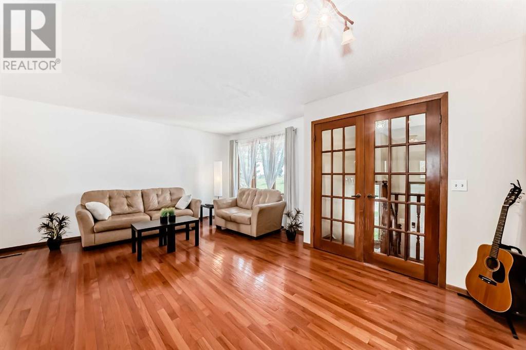 88 Macewan Glen Drive NW, Calgary, Alberta