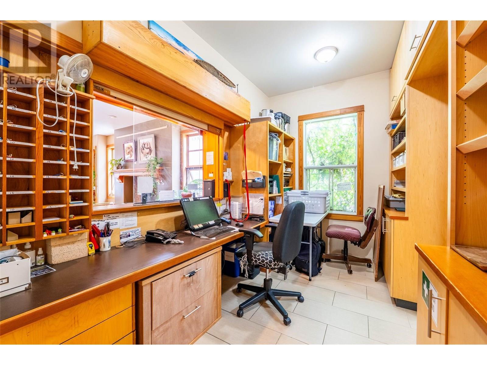 Photo 41 of 171 Baker Street, Nelson BC