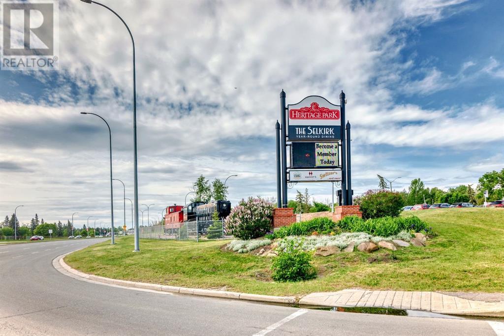 Single Family House Bungalow for Sale in  HOLDEN Road SW Haysboro Calgary 