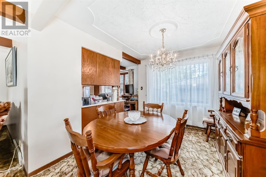 Single Family House Bungalow for Sale in  HOLDEN Road SW Haysboro Calgary 