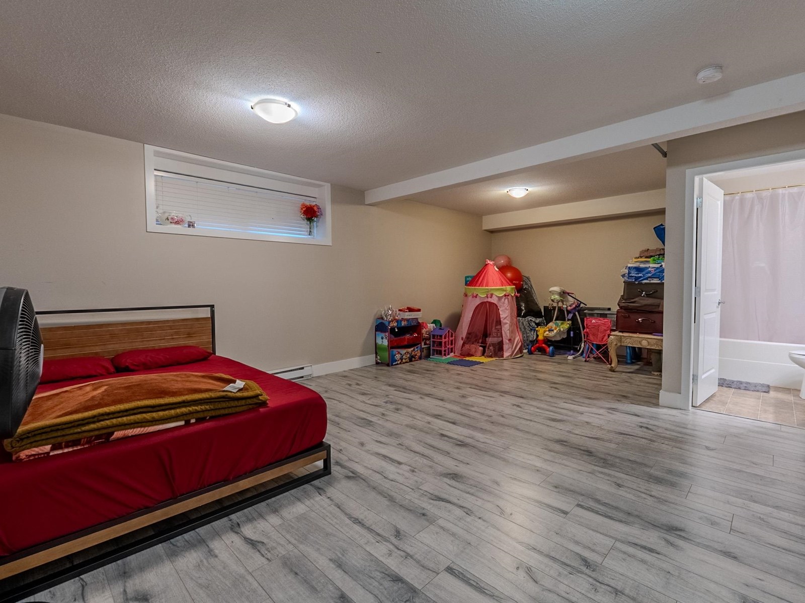 Photo 12 of 25 31235 Upper Maclure Road, Abbotsford BC