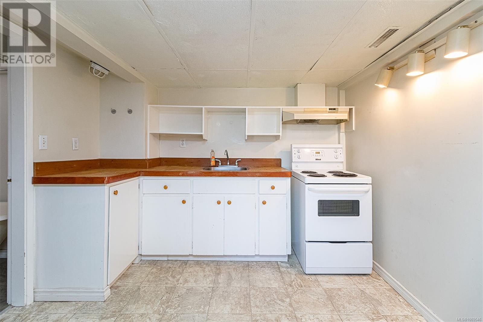 Photo 4 of 1334 Johnson St, Victoria BC