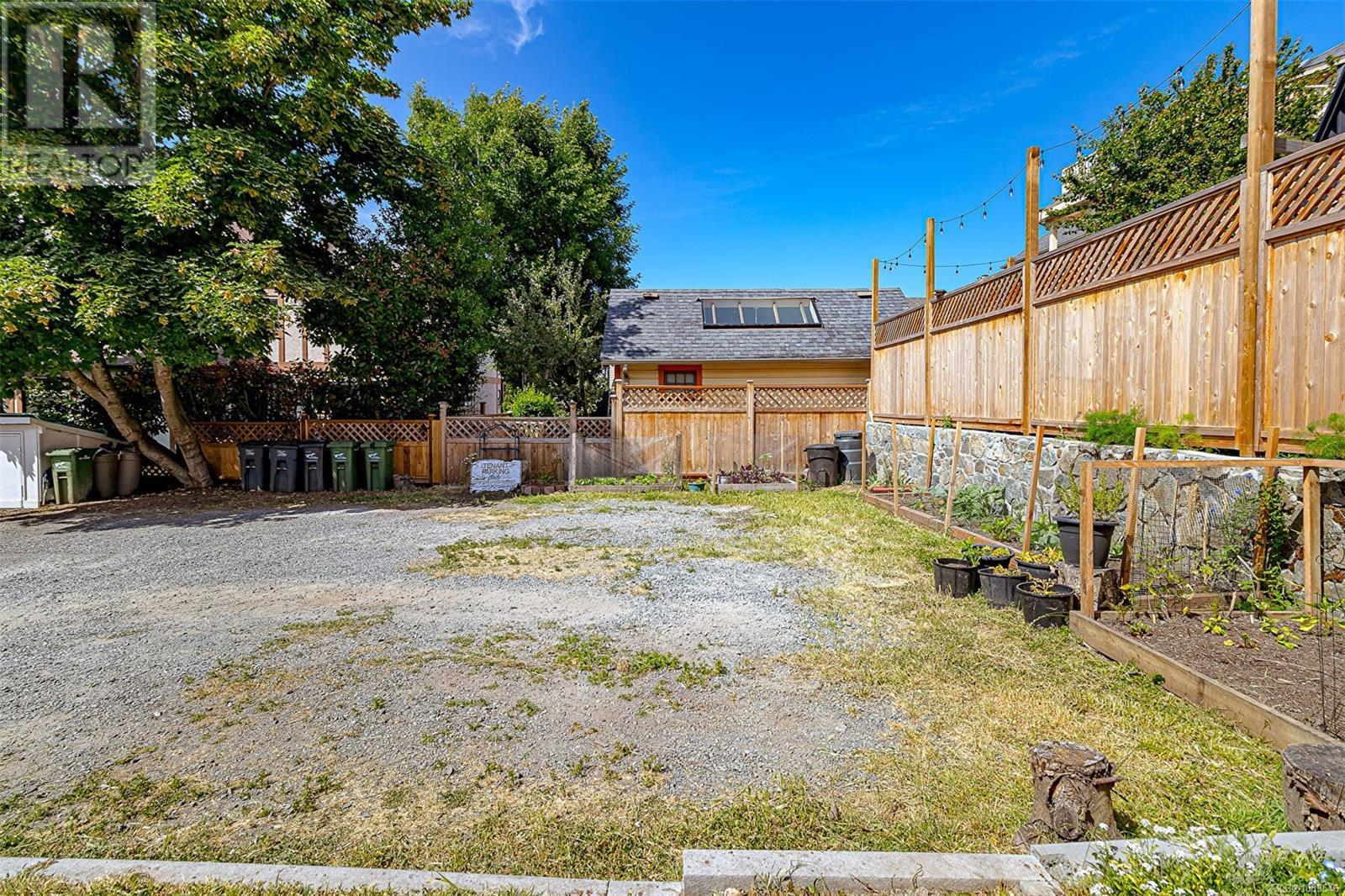 Photo 27 of 1334 Johnson St, Victoria BC