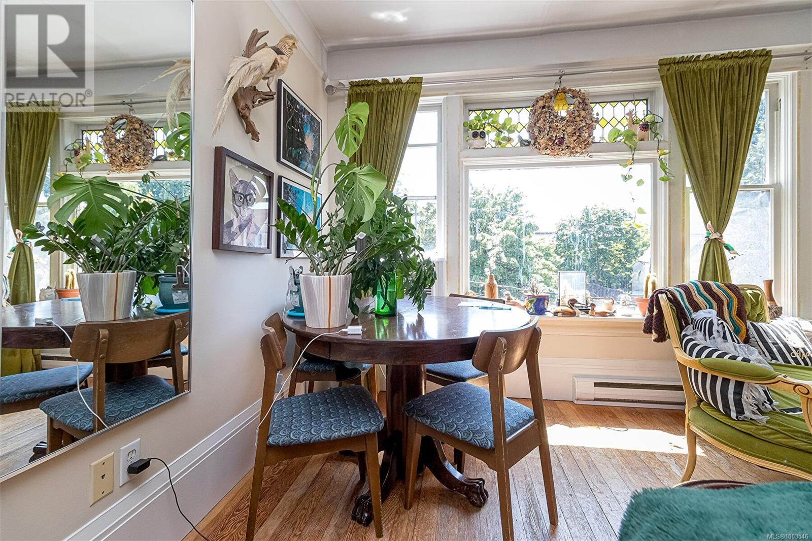Photo 7 of 1334 Johnson St, Victoria BC