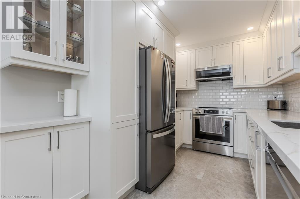 Photo 13 of 2085 Amherst Heights Drive Unit 401, Burlington ON