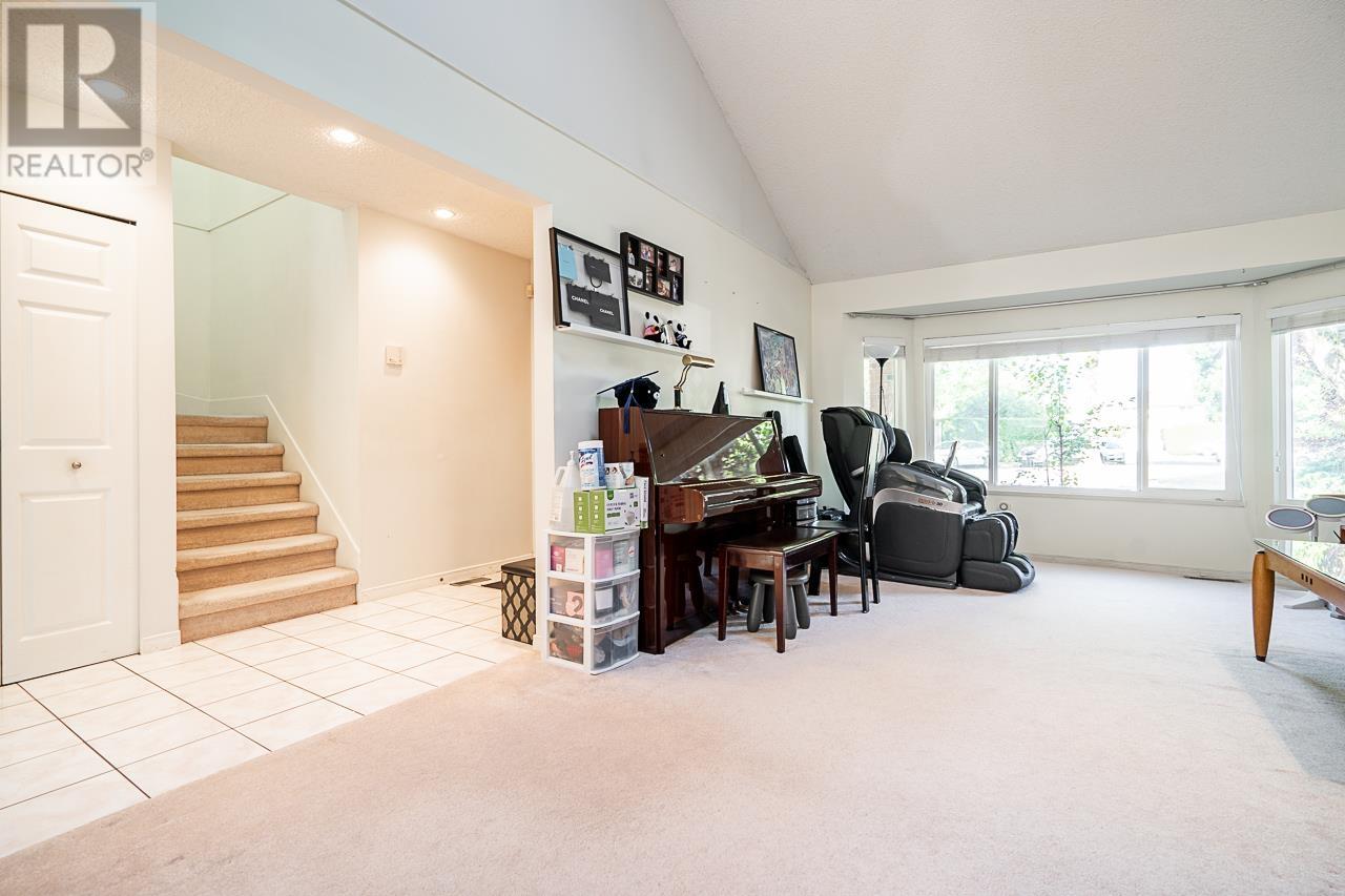 Photo 6 of 5860 Kozier Place, Richmond BC