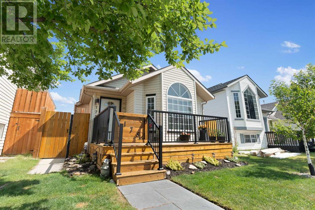 Single Family House 4 Level for Sale in  Coverton Close NE Coventry Hills Calgary 