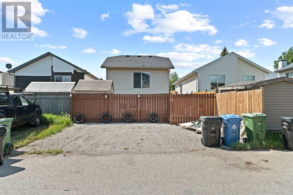 Single Family House 4 Level for Sale in  Coverton Close NE Coventry Hills Calgary 