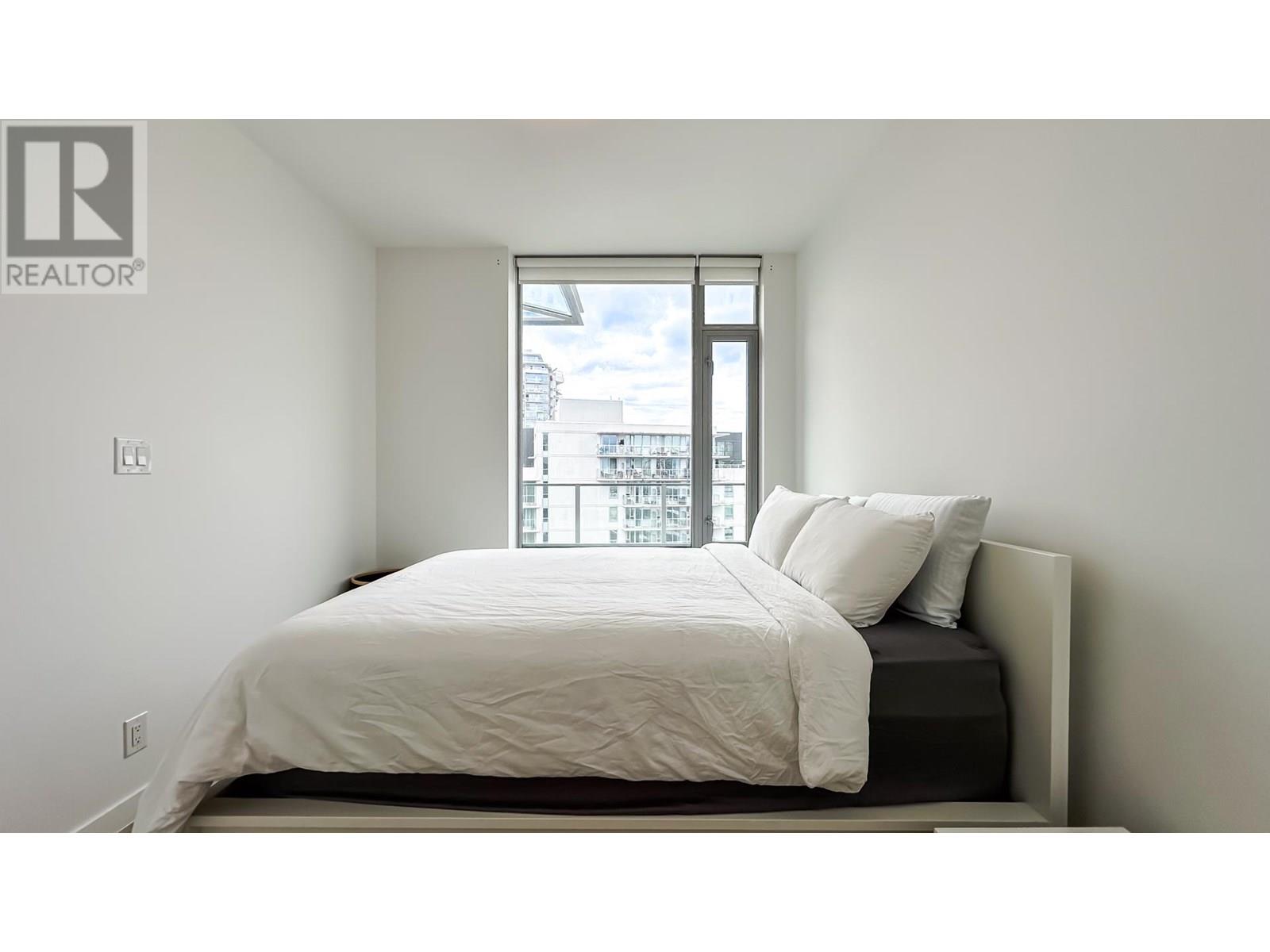 Photo 10 of 1406 1661 Quebec Street, Vancouver BC