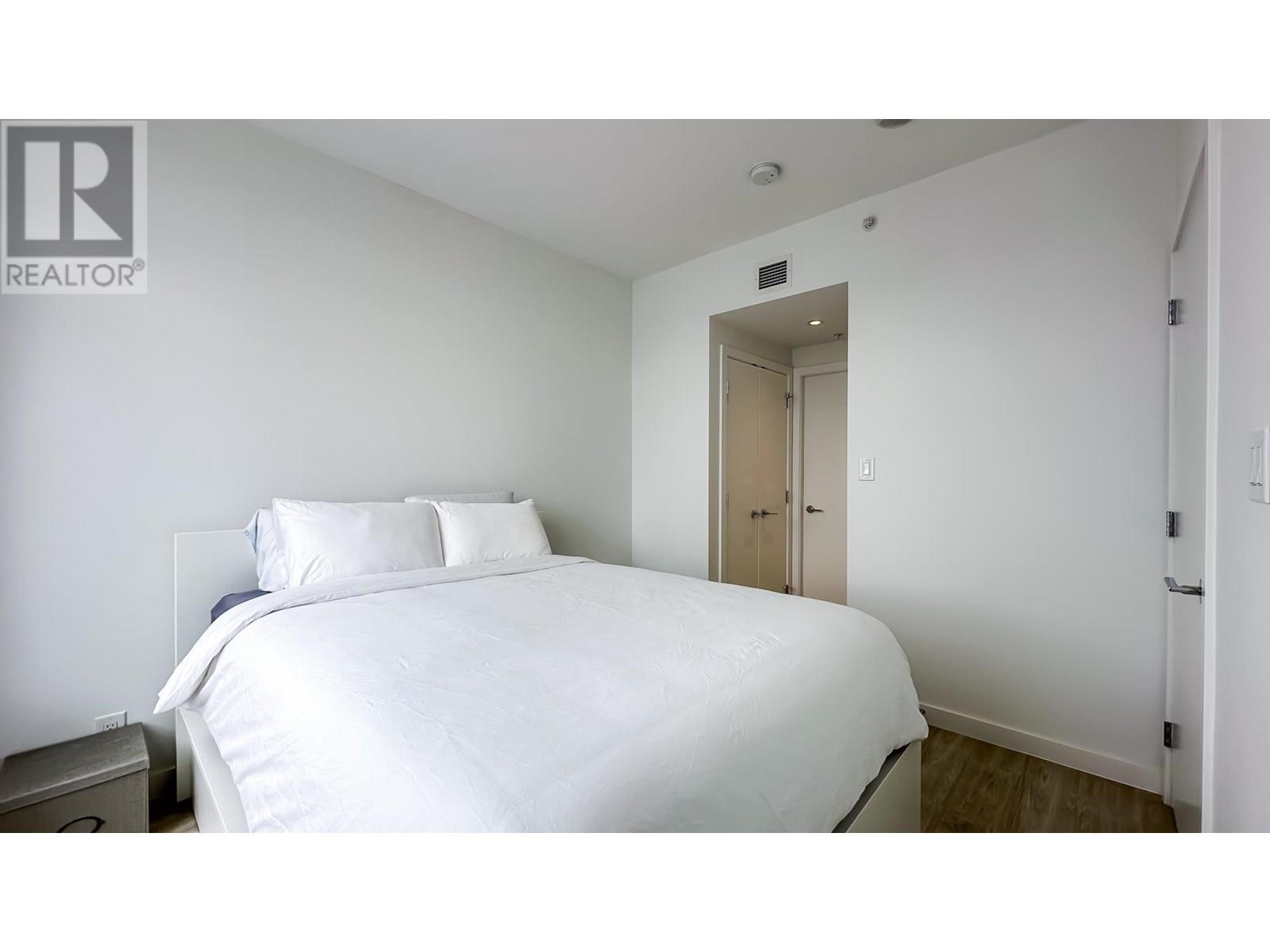 Photo 11 of 1406 1661 Quebec Street, Vancouver BC