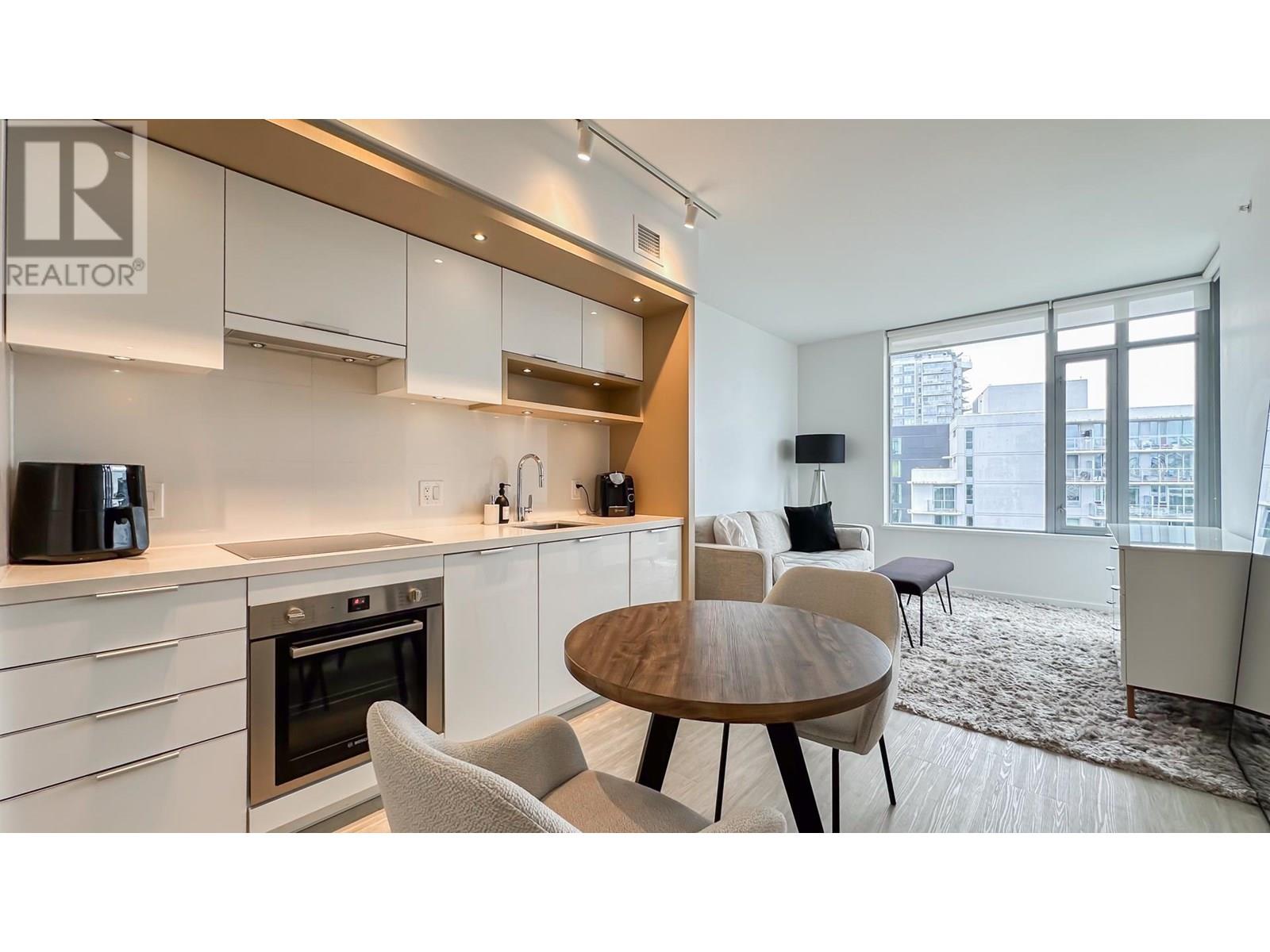 Photo 7 of 1406 1661 Quebec Street, Vancouver BC