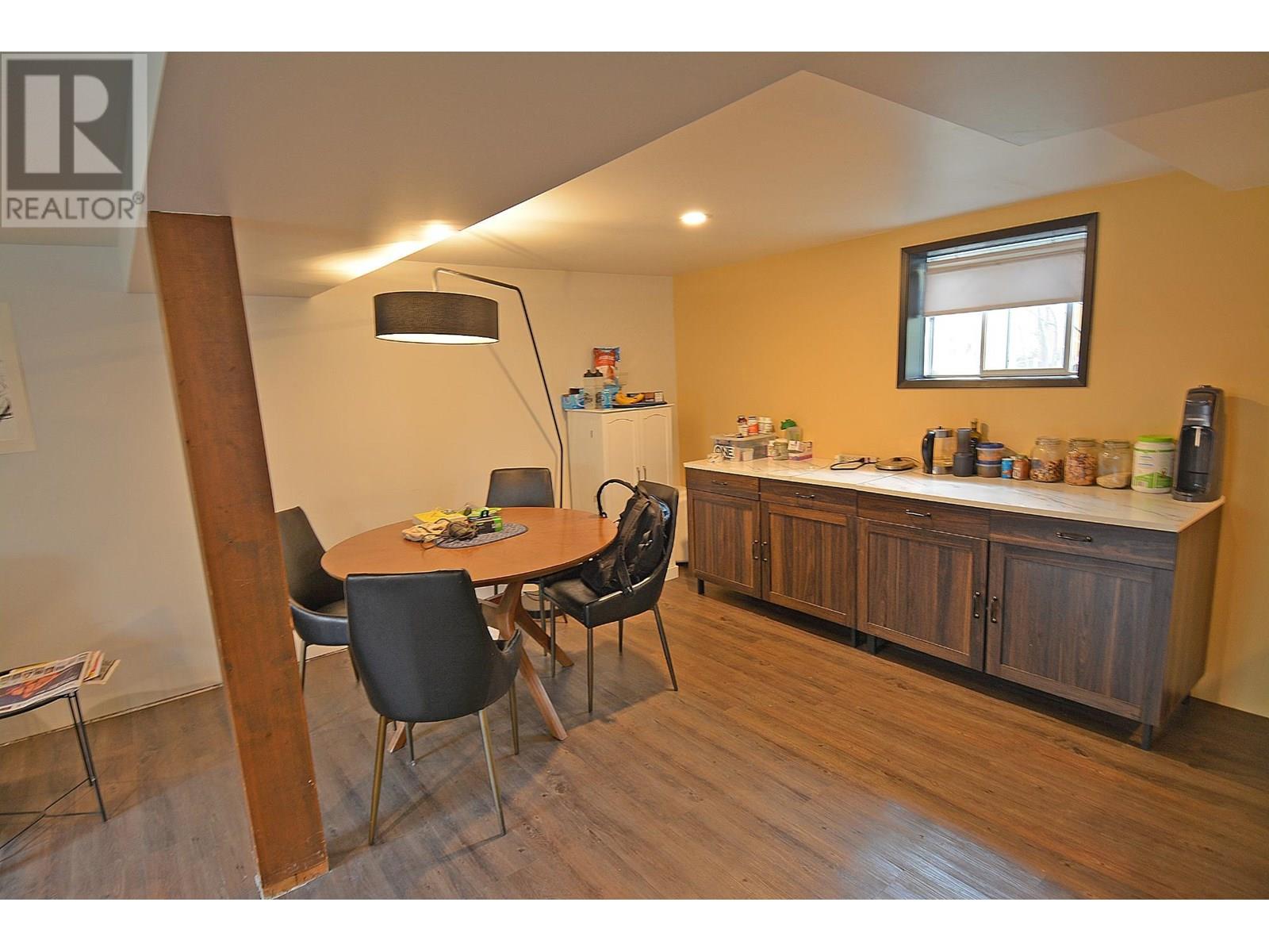 Photo 17 of 413 Sixth Street, Nelson BC