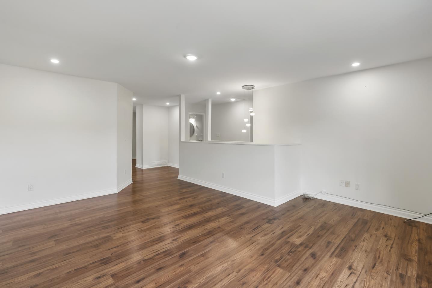 Photo 9 of 2268 Willoughby Way, Langley BC