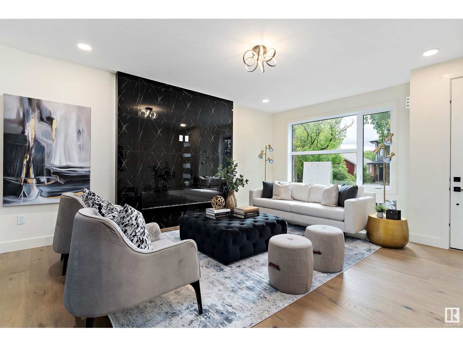 Photo 14 of 10965 129 St Nw, Edmonton AB
